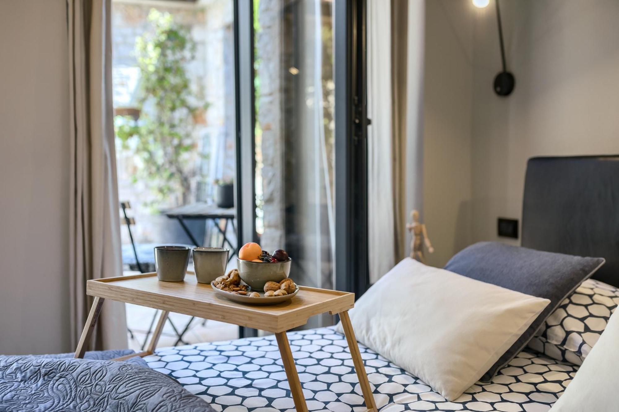 Grota Premium Apartment & Room Porec Esterno foto