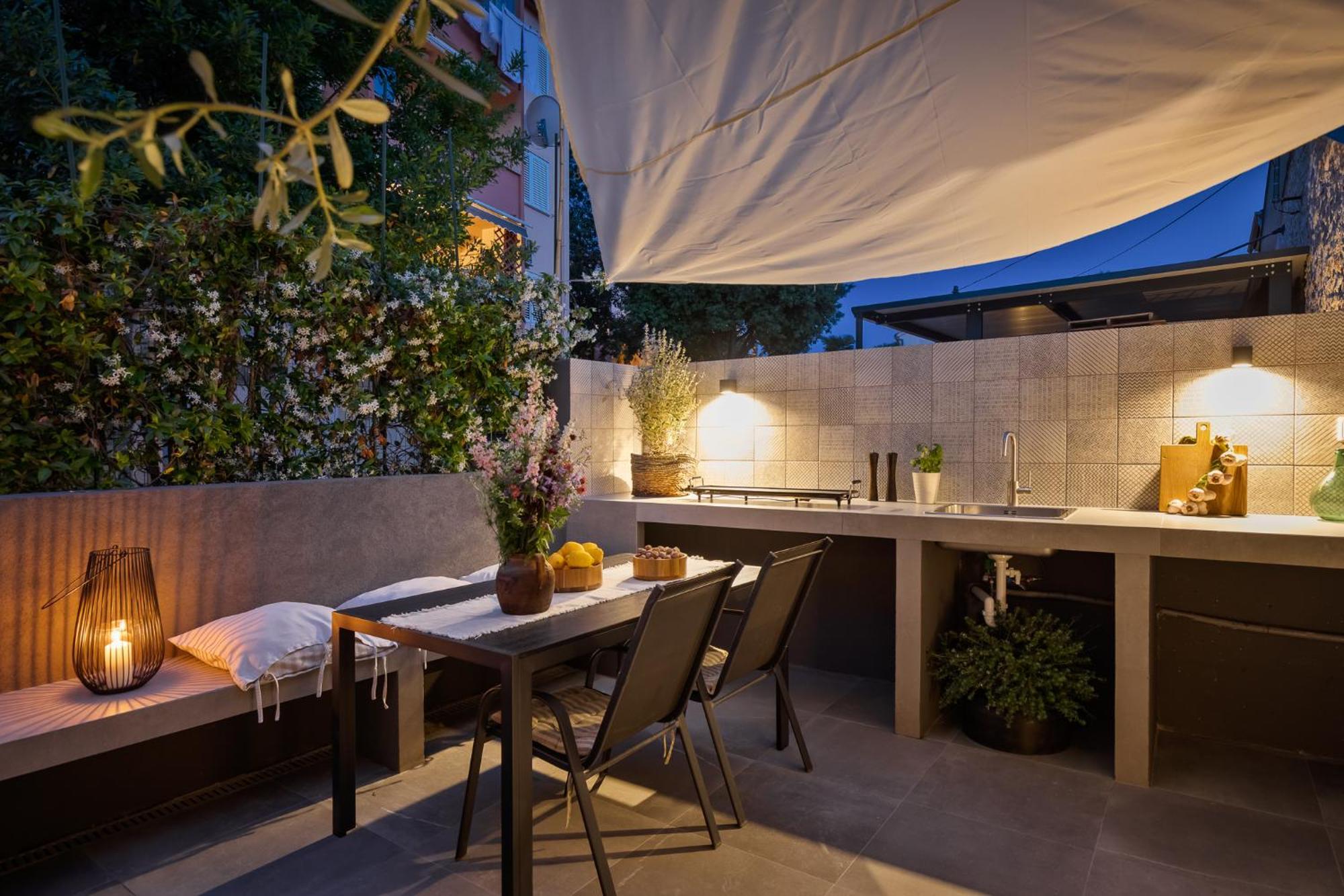 Grota Premium Apartment & Room Porec Esterno foto