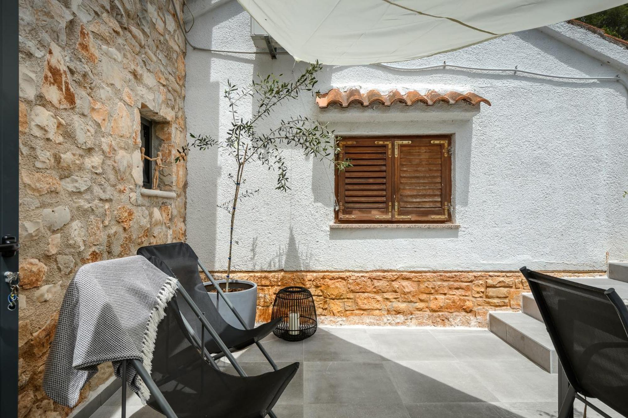 Grota Premium Apartment & Room Porec Esterno foto