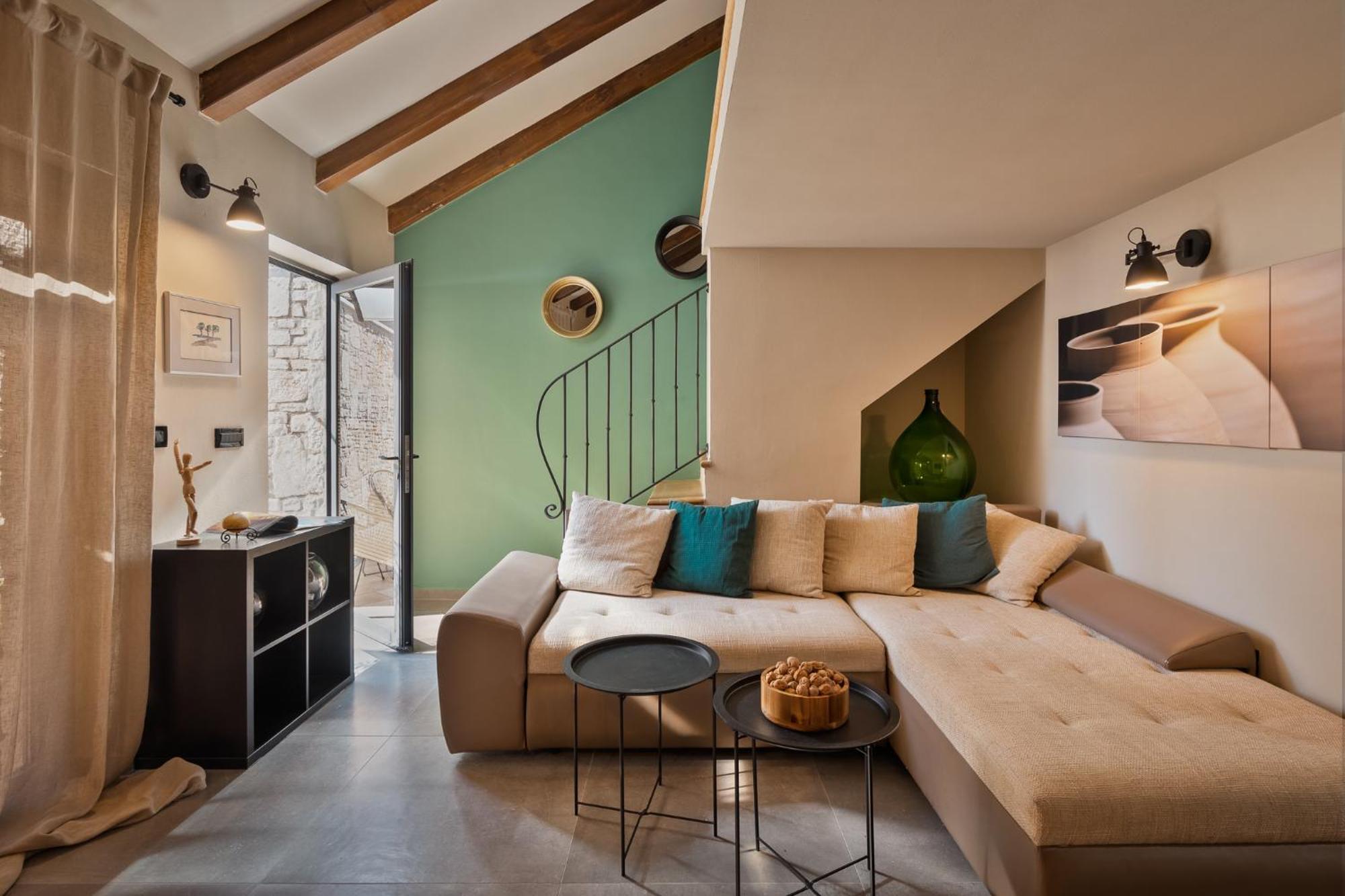 Grota Premium Apartment & Room Porec Esterno foto